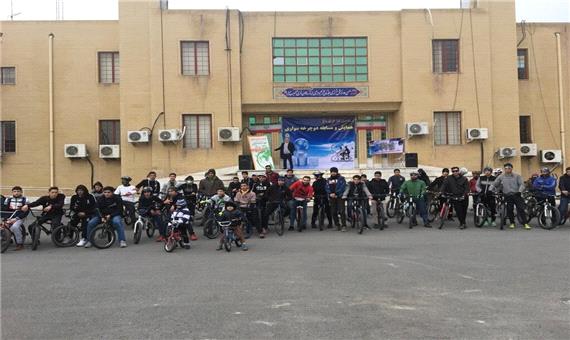 همایش دوچرخه سواری در قم برگزار شد