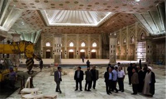 انتقاد روزنامه جمهوری اسلامی به تجمل حرم امام