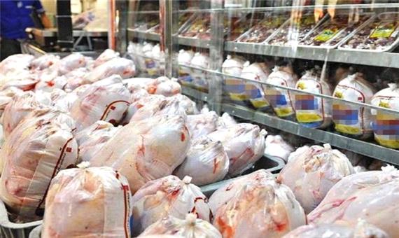 400 تن مرغ منجمد با قیمت 14 هزار تومان در قم ذخیره شد/100 تن روغن وارد استان می‌شود