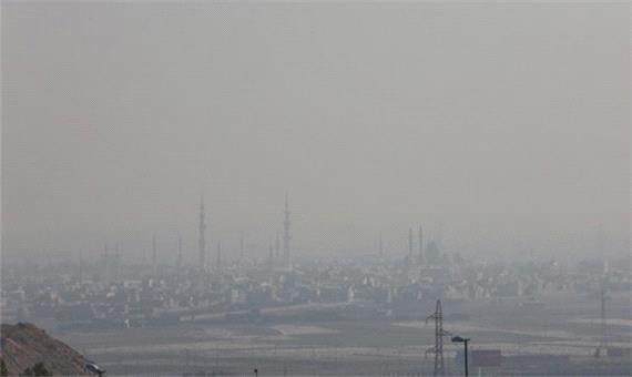 نیروگاه حرارتی اصلی‌ترین منبع آلودگی هوا در قم