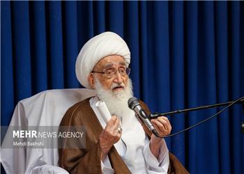 آیت الله نوری همدانی: دغدغه نخست کشور موضوع اقتصاد و معیشت است