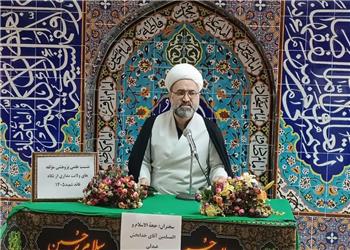 رسالت اصلی حوزه در کلام رهبر شهید؛ تبیین نظام اجتماعی اسلام و مبارزه با سکولاریسم است
