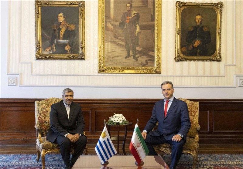 سفیر جدید ایران استوارنامه خود را تقدیم رئیس جمهور اروگوئه کرد