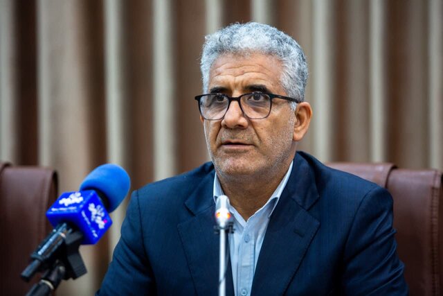 رئیس دانشگاه علوم پزشکی قم شیوع ویروس جدید را تکذیب کرد: همان ویروس‌ فصلی است