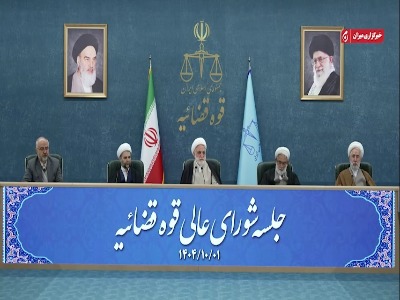 اژه ای: دشمن می‌خواهد نسل سوم و چهارم را با انقلاب بیگانه کند