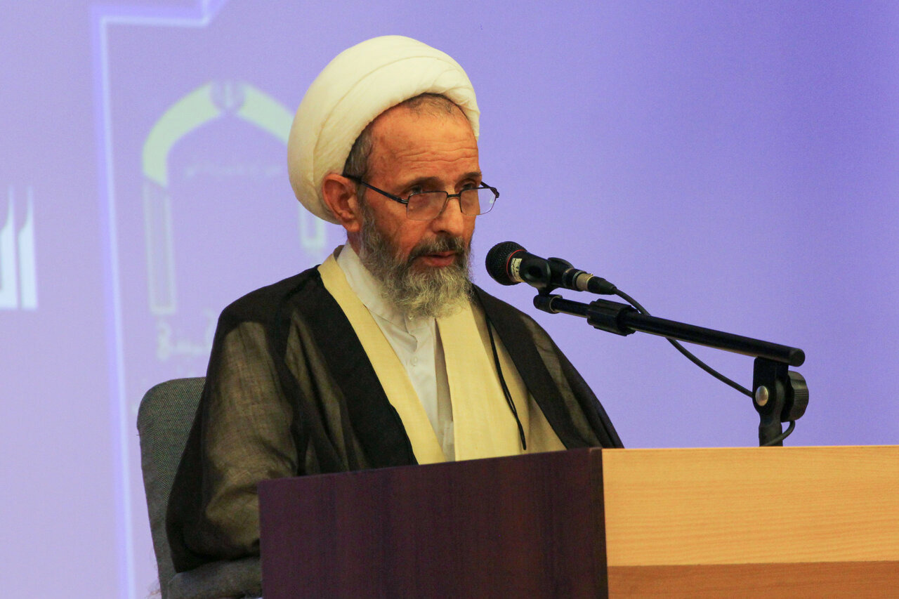 آیت‌الله رجبی: نهادینه‌سازی نظریه ولایت فقیه رسالت جهانی حوزه‌هاست