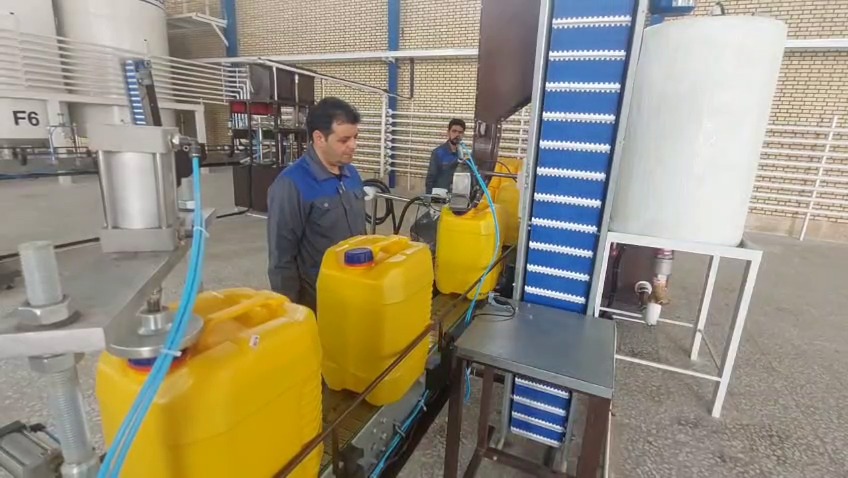 افتتاح واحد تولید روغن موتور در شهرک شکوهیه قم