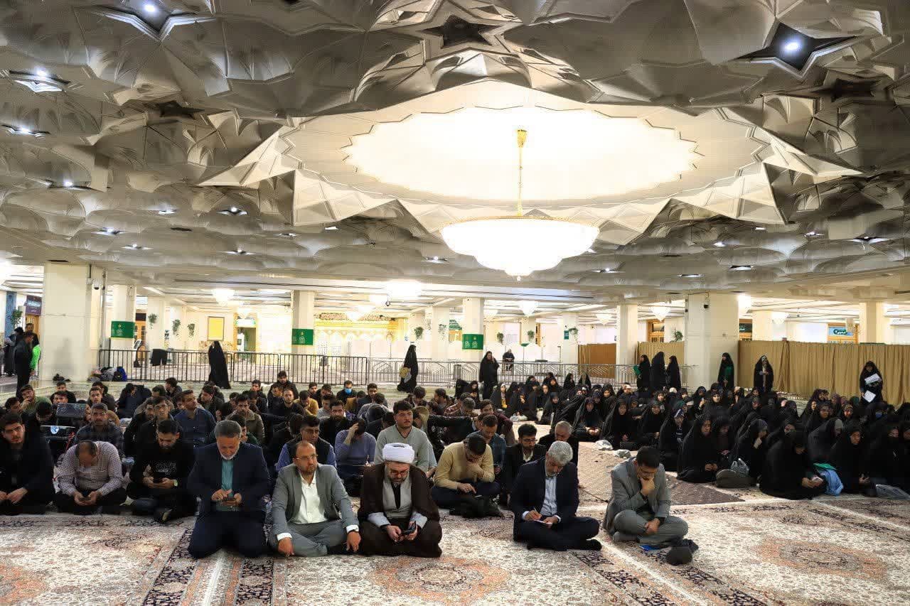 قدردانی از خادمیاران مهدوی دانشگاه‌های فرهنگیان کشور در قم