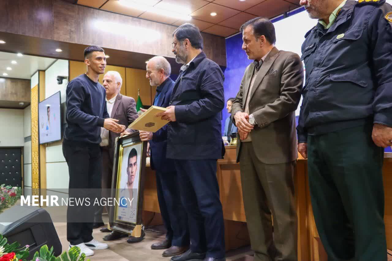 مدال آوران برون مرزی استان قم تجلیل شدند