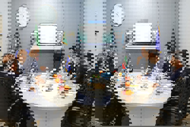 جلسه مدیران استقلال خوزستان با تاجرنیا