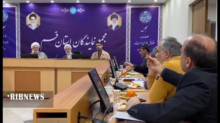 بررسی مشکلات زیرساختی جعفرآباد در جلسه با نمایندگان استان قم