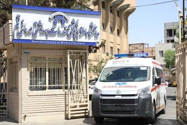 بهسازی ۶ دستگاه آمبولانس اورژانس قم با مشارکت یک خیر حوزه سلامت