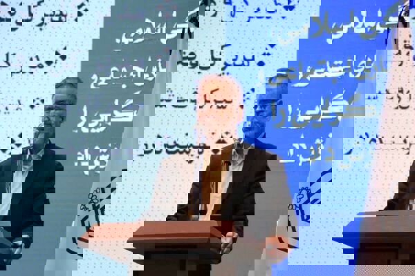 سبک زندگی اسلامی راهبرد مقابله با آسیب‌های هویتی نسل جوان است