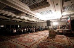 برگزاری مراسم استقبال از ماه مبارک رمضان و گرامیداشت چهلم شهدای حوادث ۱۸ و ۱۹ دی ‌ماه درکیش