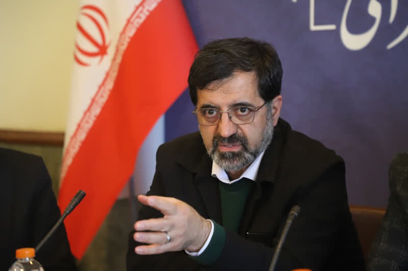 استاندار قم: نیازمند تحولی بزرگ در بخش گردشگری استان هستیم