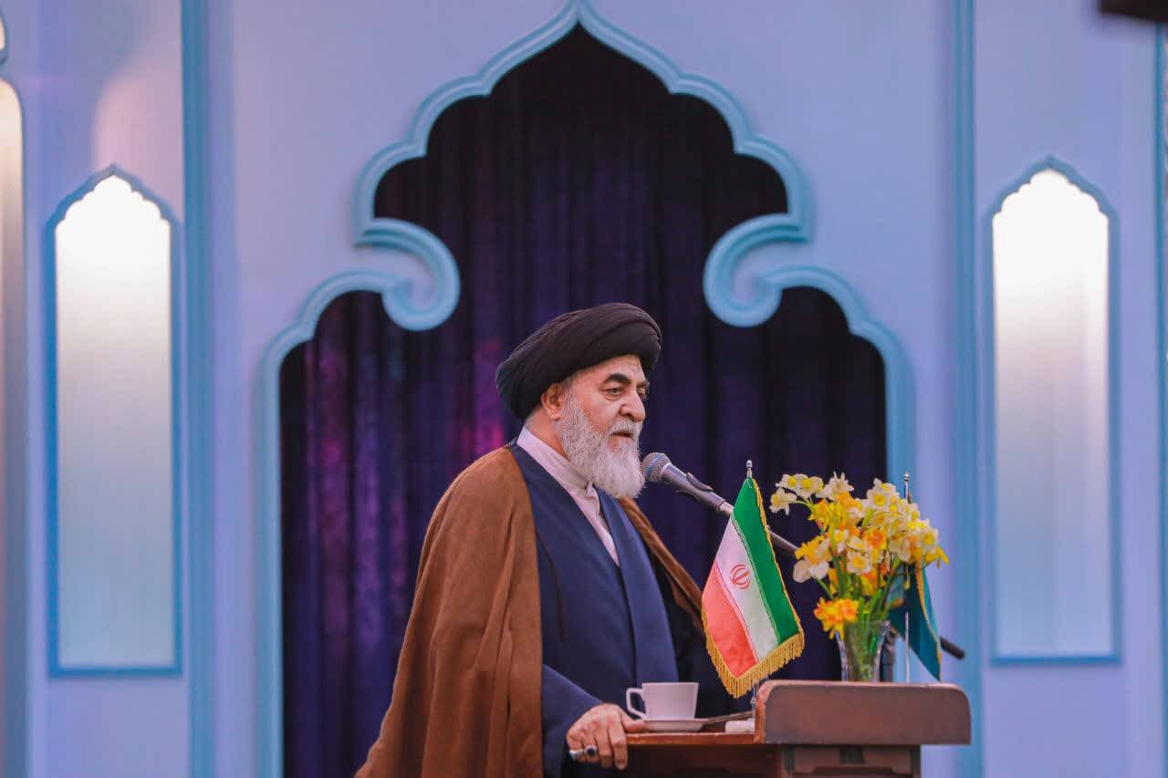 ضرورت حفظ وحدت و تبعیت از رهبری در شرایط کنونی