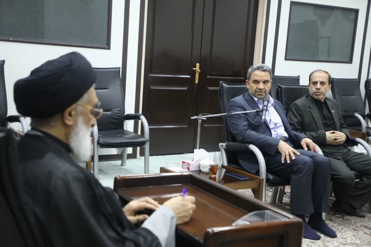 خون پاک شهدای دانش آموز میناب موجب تضعیف جبهه استکبار می شود