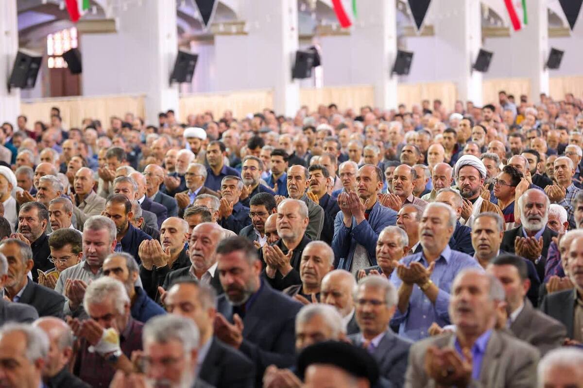 نماز عید سعید قربان در مصلای اعظم تبریز اقامه شد+ تصاویر