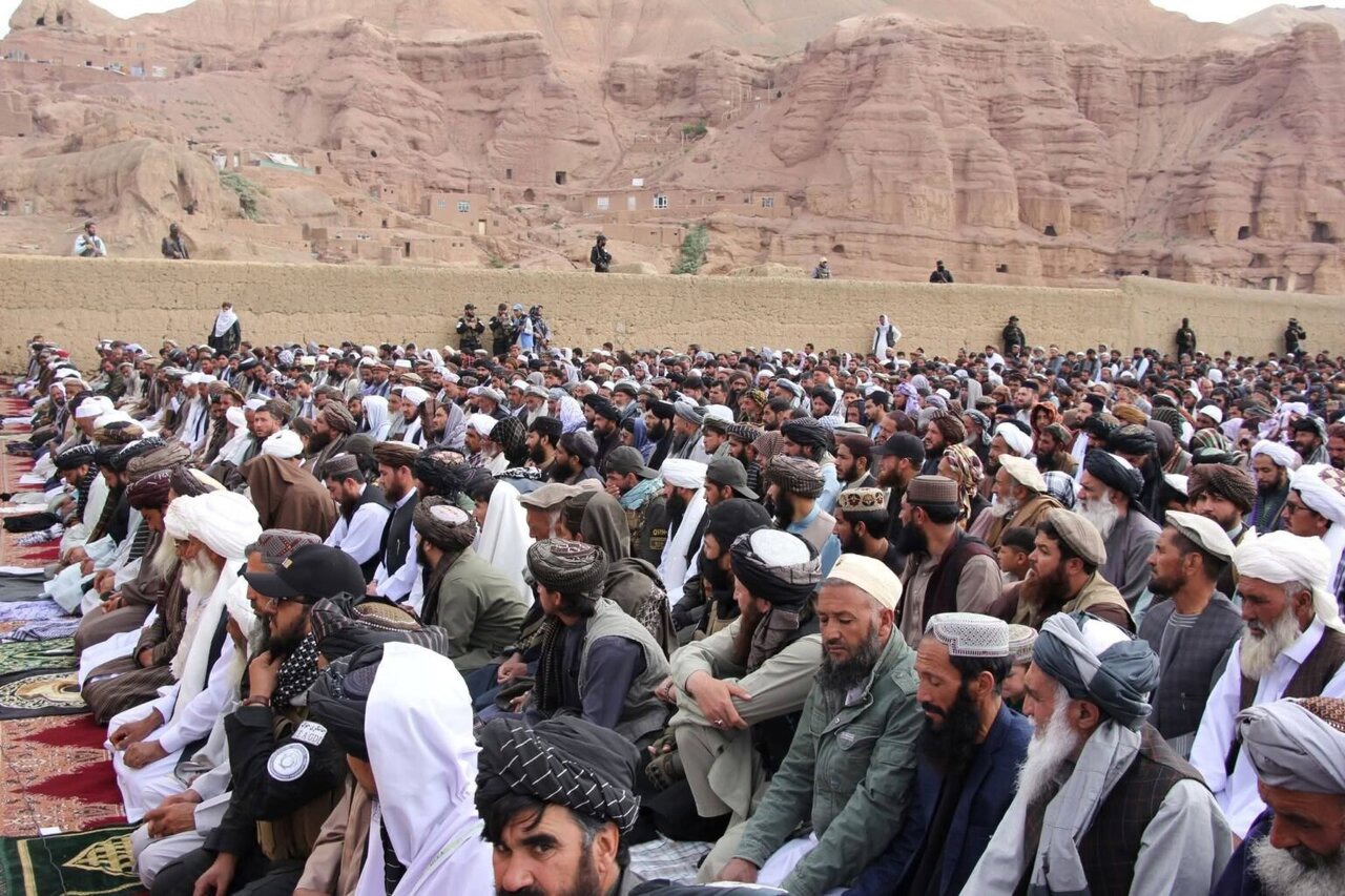 نماز عید قربان با حضور شیعیان و اهل‌سنت در بامیان افغانستان برگزار شد