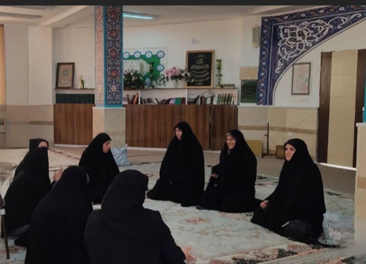 هم‌اندیشی طلاب مدرسه الزهراء برای بزرگداشت عید غدیر و نیمه خرداد