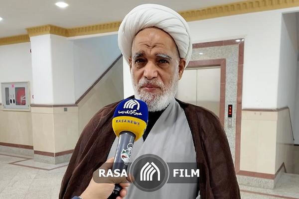 اوج بعثت یافتگی در بیعت با امام راحل، امام شهید و حضرت آیت‌الله امام سیدمجتبی خامنه‌ای