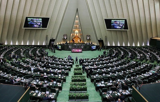 مجلس فردا میزبان‌ وزیر راه خواهد بود