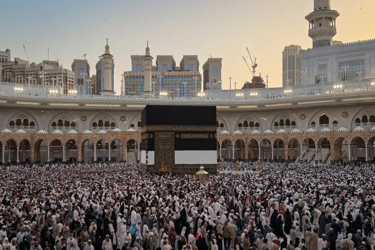 حجاج بیت‌الله الحرام مناسک خود را با طواف وداع به پایان رساندند/ پایان حج ۱۴۴۷ با یک میلیون و ۷۰۷ هزار حاجی