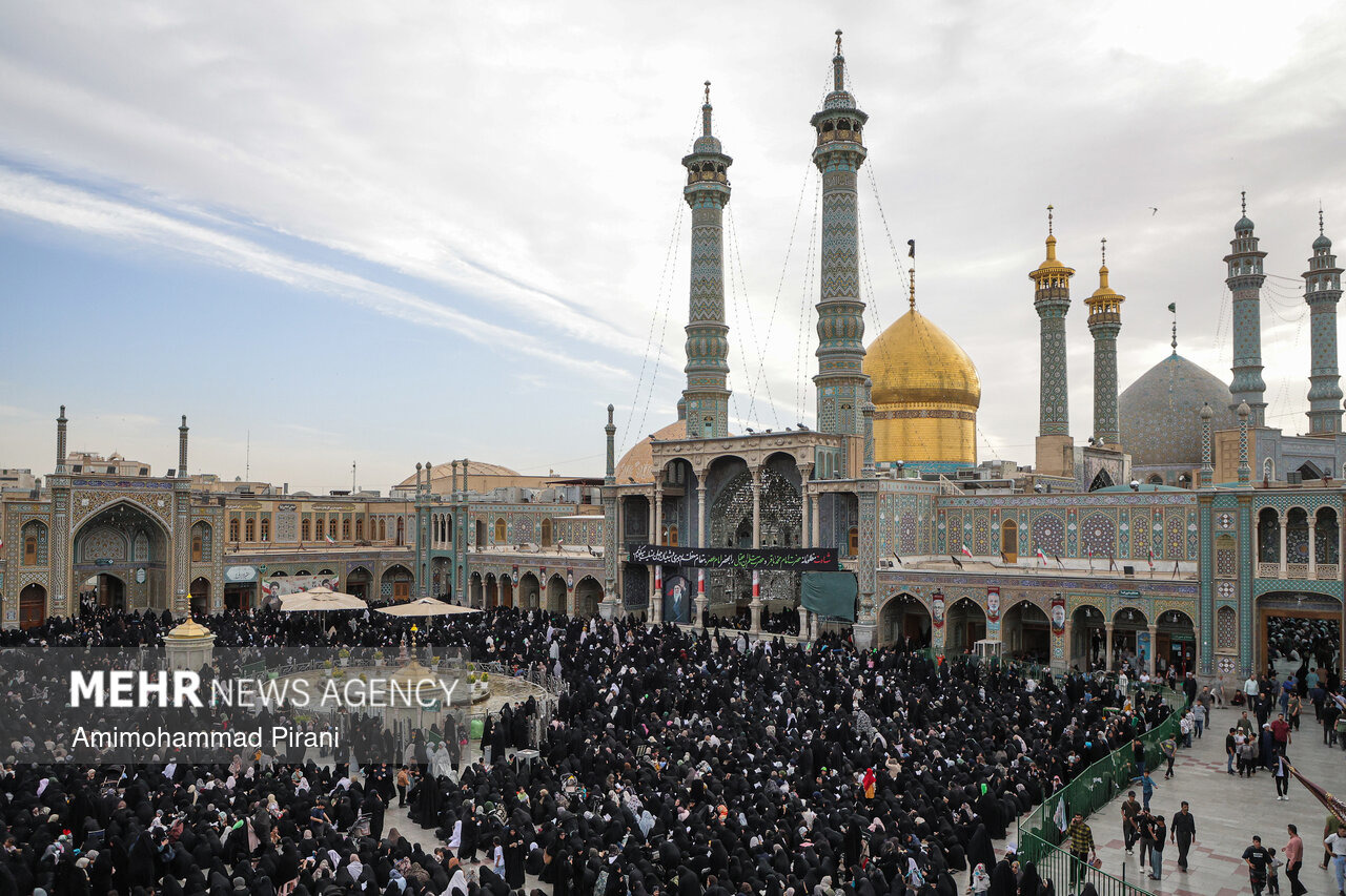 اعلام برنامه های حرم بانوی کرامت در نیمه دوم دهه امامت و ولایت