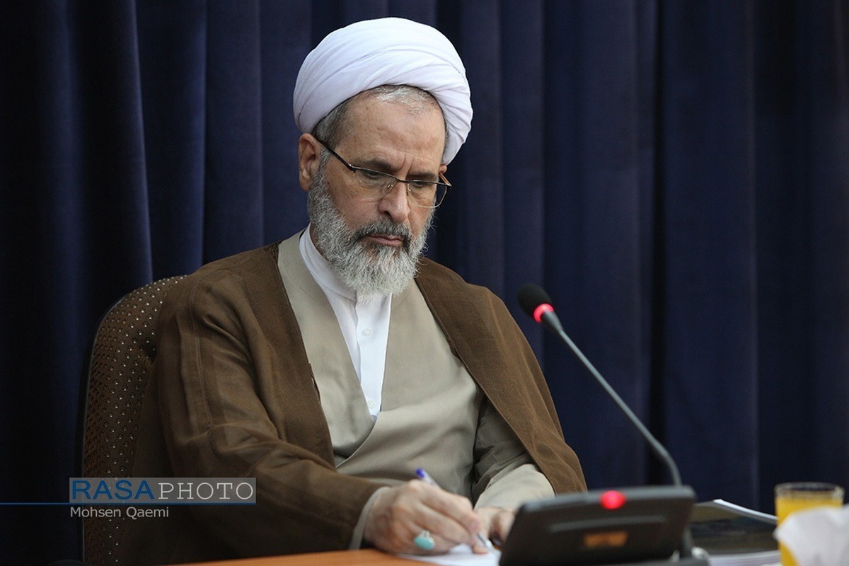 گذار از آموزش محض به کنش اجتماعی؛ دستورالعمل ۶ گانه مدیر حوزه‌ برای تحول در خدمت‌رسانی