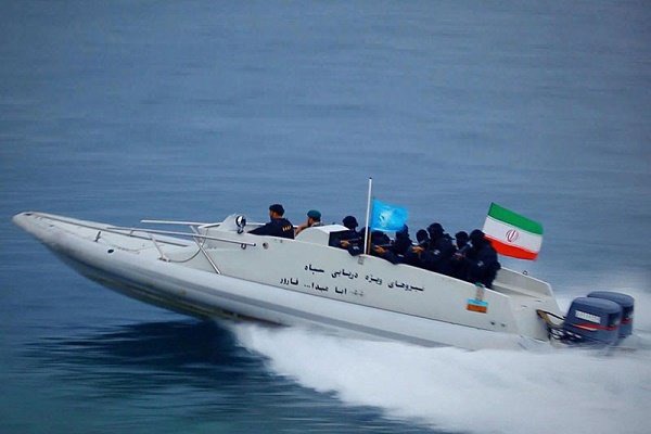 سپاه: اگر شناورها مسیر دریایی جنوب جزیرۀ لارک را رعایت نکنند، مسئولیت هر اتفاقی با خودشان است