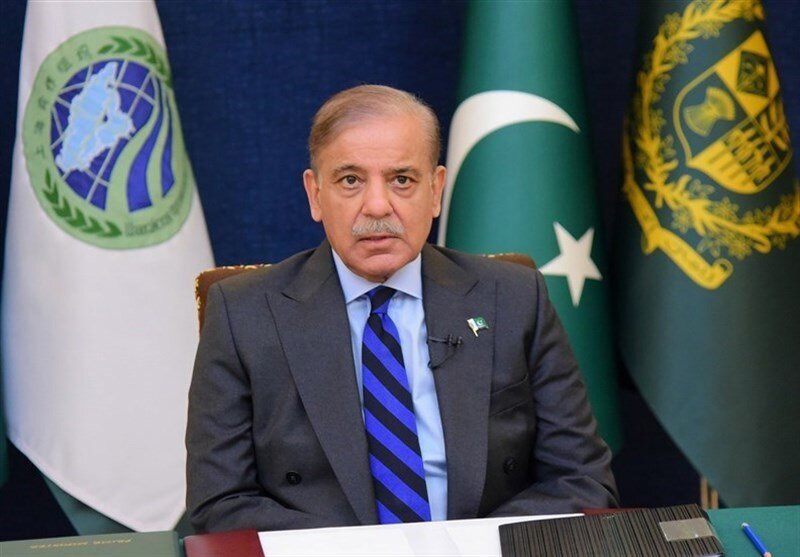 شهباز شریف: پاکستان ۲.۴ میلیون مهاجر افغان را در سه سال اخیر اخراج کرد