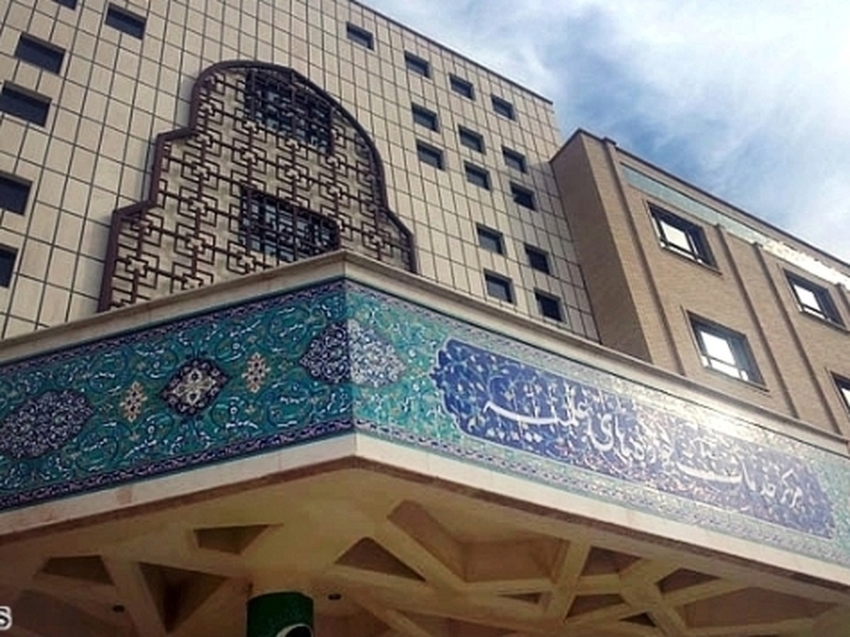 مدیران مرکز خدمات پای درد دل طلاب بنشینند/ضرورت بازنگری در تسهیلات حمایتی متناسب با تورم