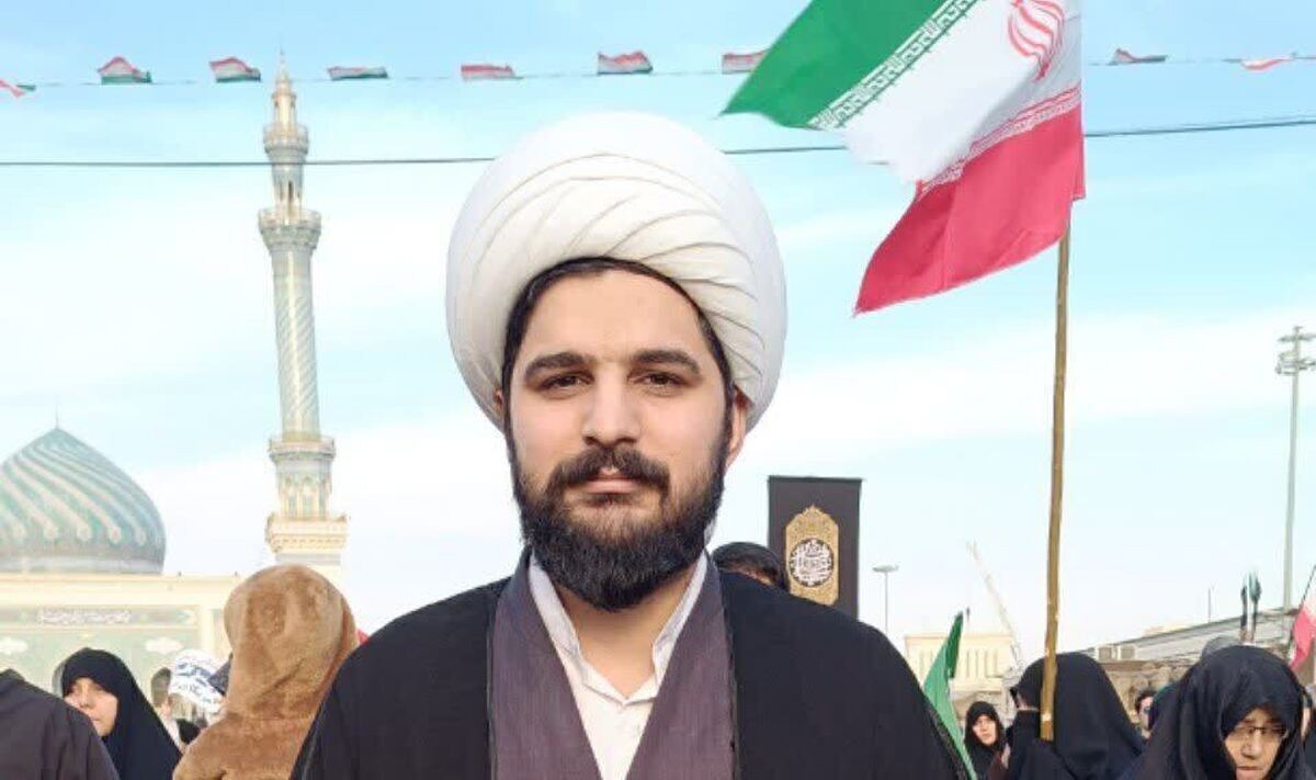 طلاب امروز در خط مقدم جهاد تبیین و تبلیغ معارف اهل‌بیت قرار دارند
