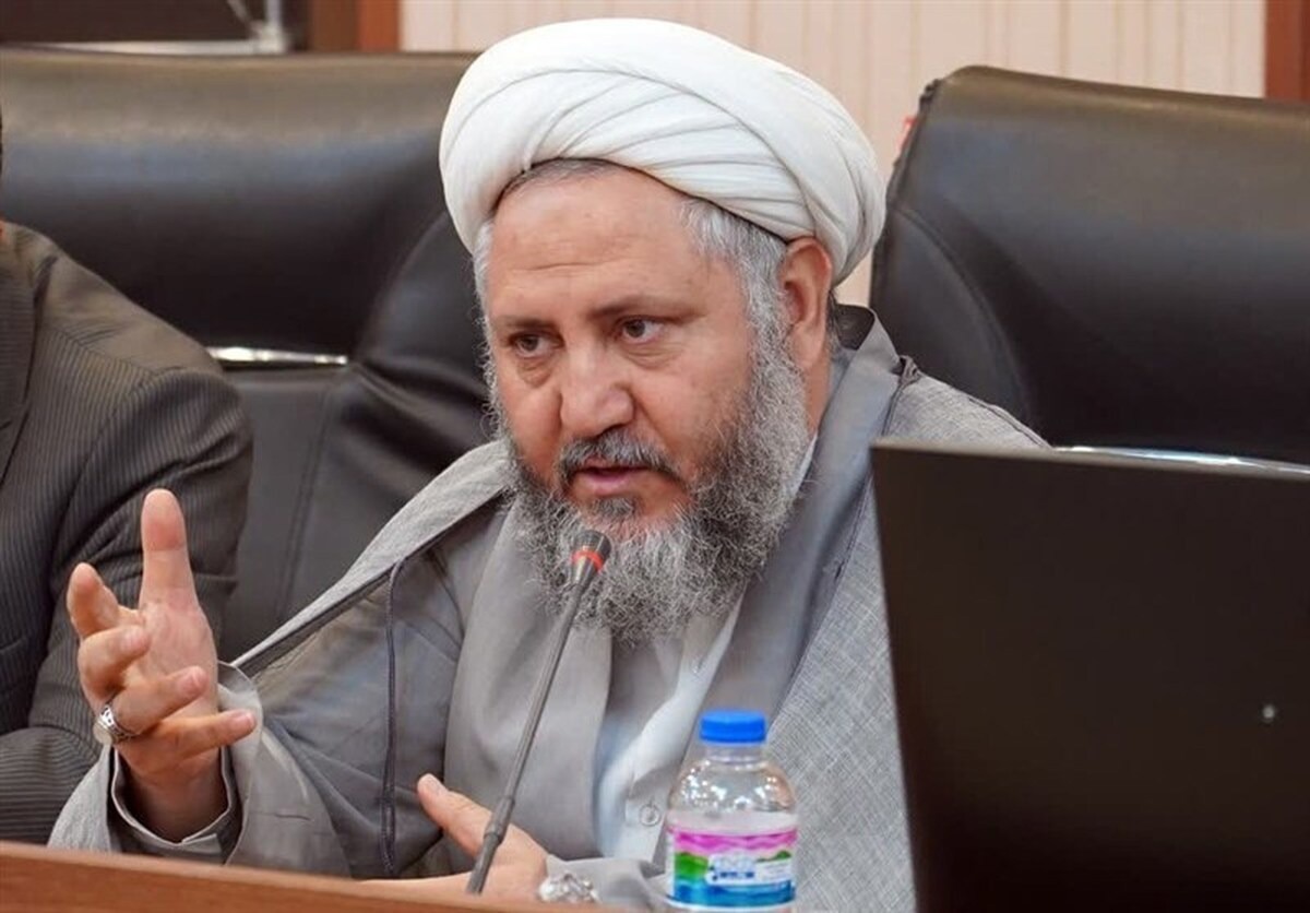 امام شهید؛ اسطوره‌ استقامت و ایثار و مهربان و دلسوز برای امت