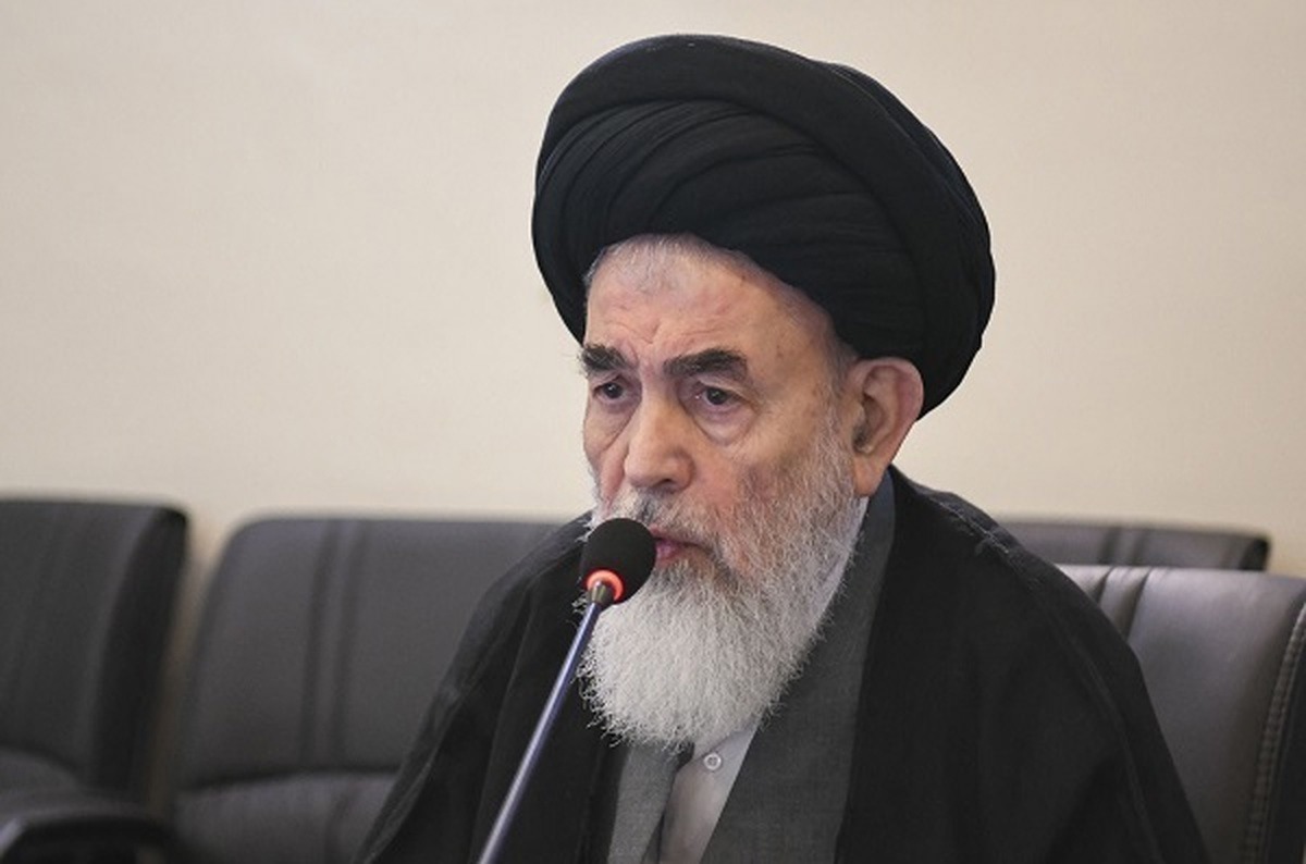 تشییع میلیونی رهبر شهید نماد وفاداری به آرمان‌های انقلاب و عامل عزت اسلام است