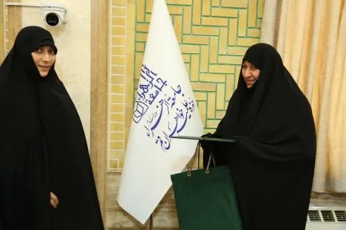 تقدیر معاون رئیس‌جمهور در امور زنان و خانواده از اقدامات علمی و پژوهشی جامعه الزهرا