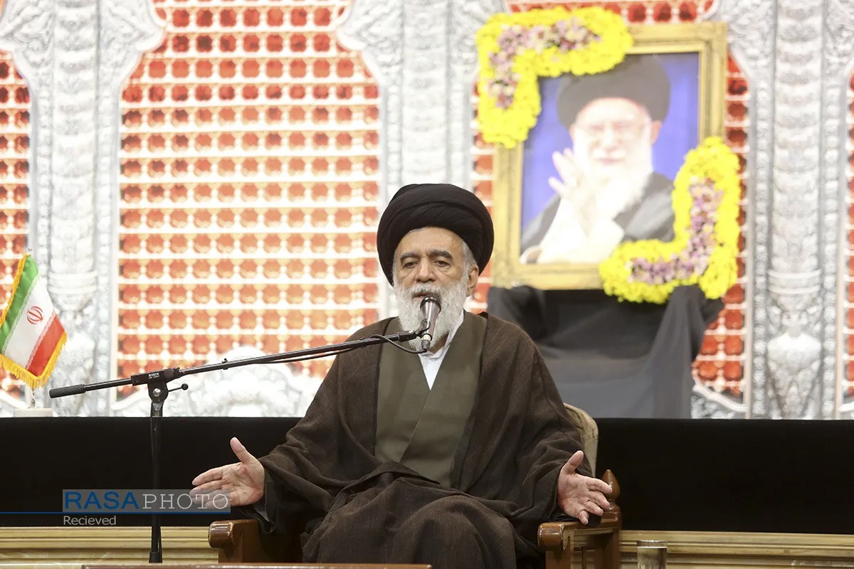ملت ایران به زودی مرگ ترامپ را جشن خواهند گرفت/ جنگ و صلح در حوزه اختیارات ولی فقیه است