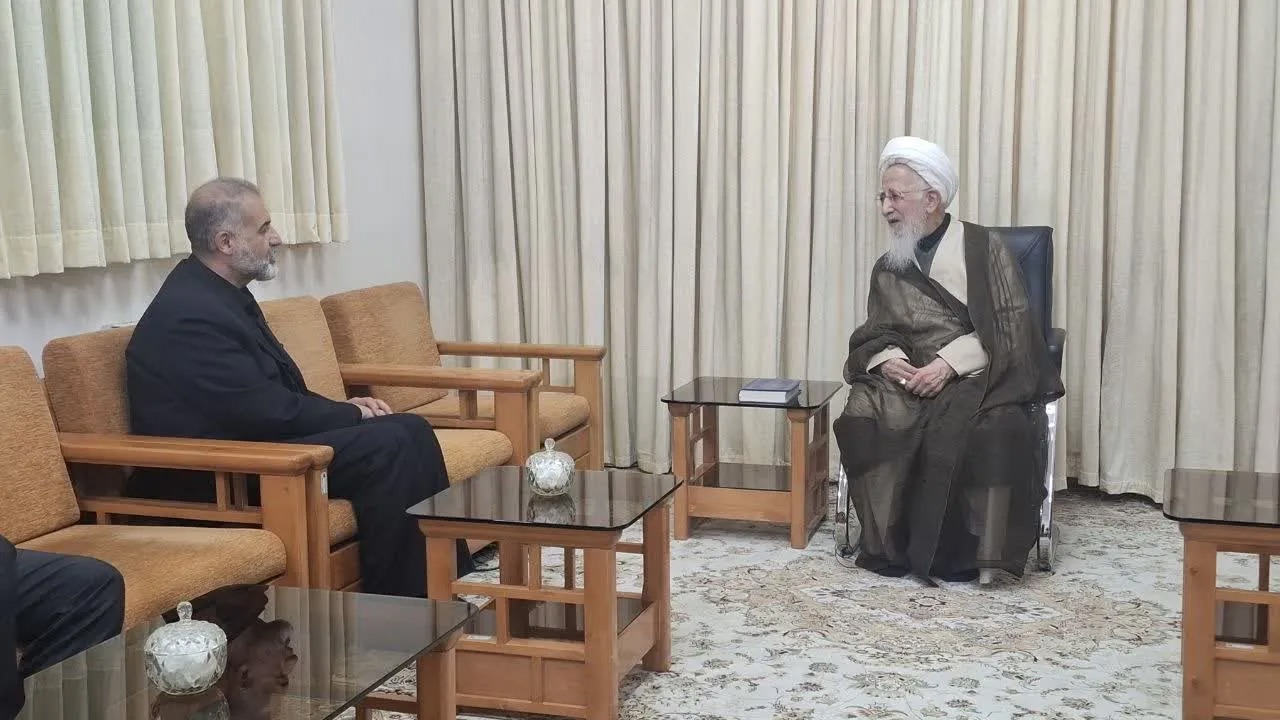تأکید آیت الله جوادی آملی بر گسترش دیپلماسی دینی و گفت‌وگوی کلامی با اندیشمندان روسیه