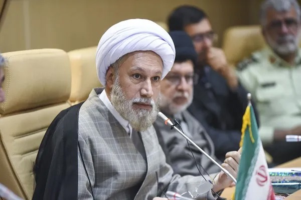 ملت ایران با شهادت رهبر انقلاب از مسیر خود عقب نشینی نکرد