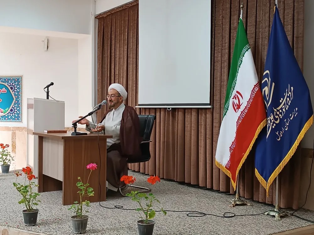 طلبگی، یک سبک زندگی و فرآیند خودسازی است