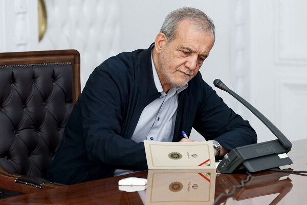 آموزه‌های قرآن در محیط کار، زمینه‌ساز پیشرفت و عدالت است