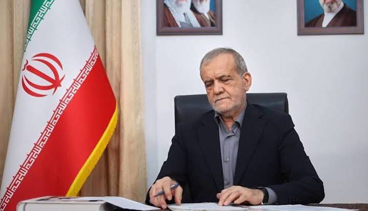 انتقال پیام نخست‌وزیر و فرمانده ارتش پاکستان به پزشکیان