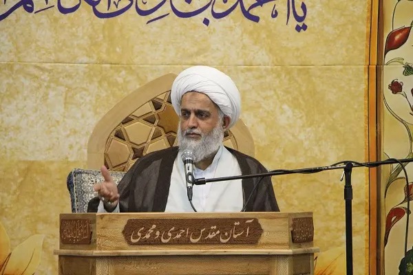 حوزه باید در مسائل فرهنگی و اجتماعی جامعه نقش‌آفرین باشد