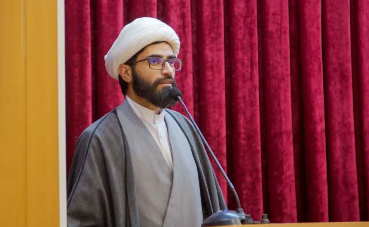 دسته عزاداری اهالی خیابان آیت‌الله طالقانی تهران برگزار می‌گردد