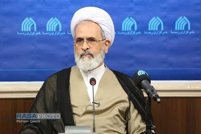 تسلیت آیت‌الله اعرافی به جانشین حوزه علمیه اصفهان