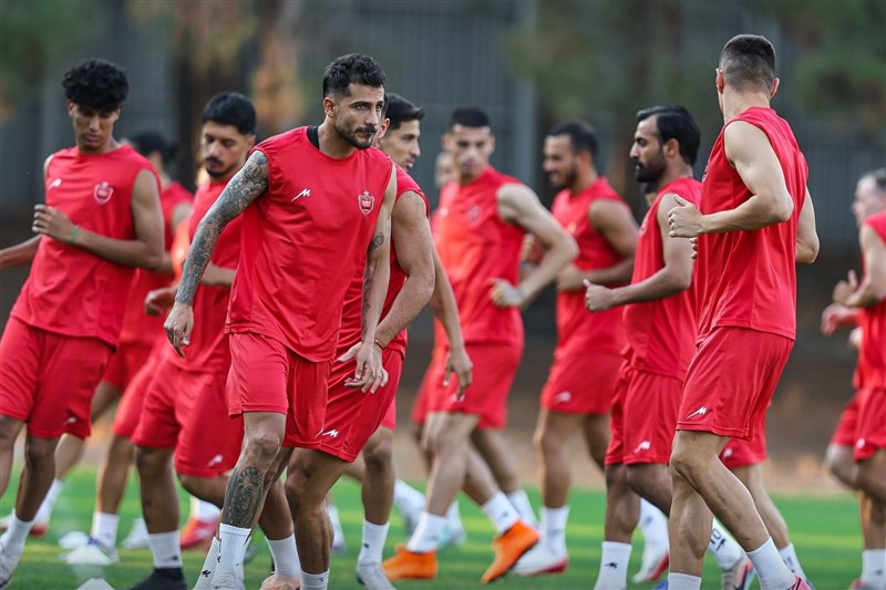 رونمایی از اولین ترکیب پرسپولیس در لیگ بیست‌وششم