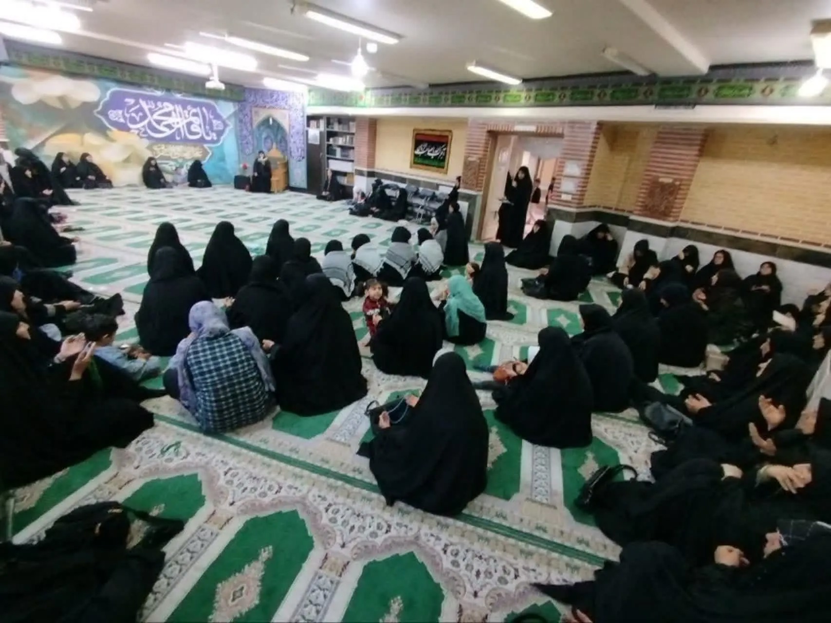 تلاش، دعا و توکل؛ مسیر مؤمن برای رفع نیازها