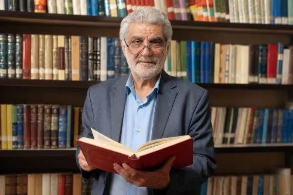 حکمت تکرار «إِیَّاکَ نَعْبُدُ» در نماز منسوب به حضرت ولی‌ عصر