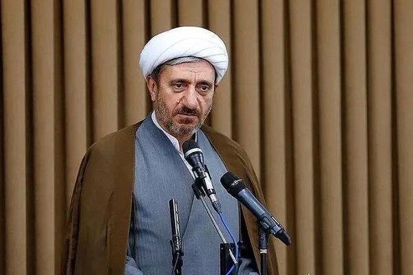 دستگاه قضایی با نگاه دقیق و انقلابی از تولید و اشتغال حمایت می‌کند