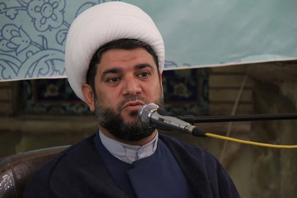 انتقاد امام جمعه کازرون از الحاق دانشگاه سلمان فارسی به دانشگاه شیراز